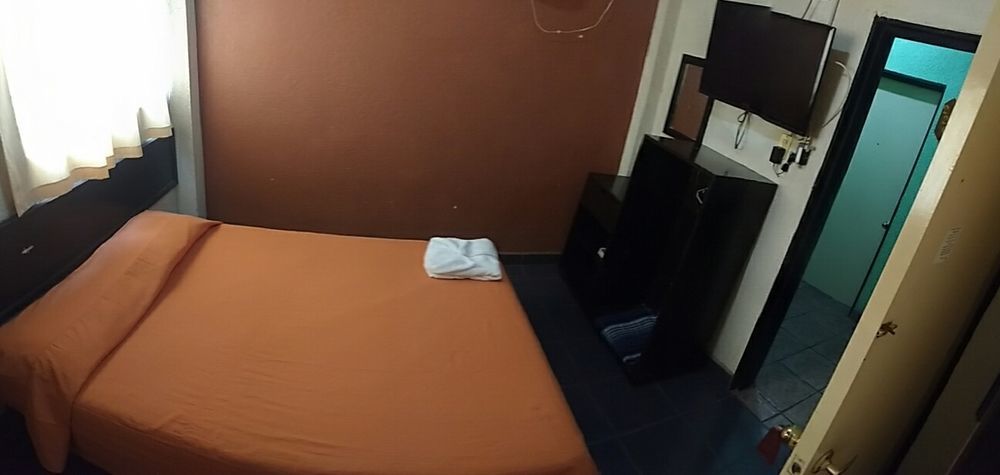 Hotel Plaza Aleman León Eksteriør billede