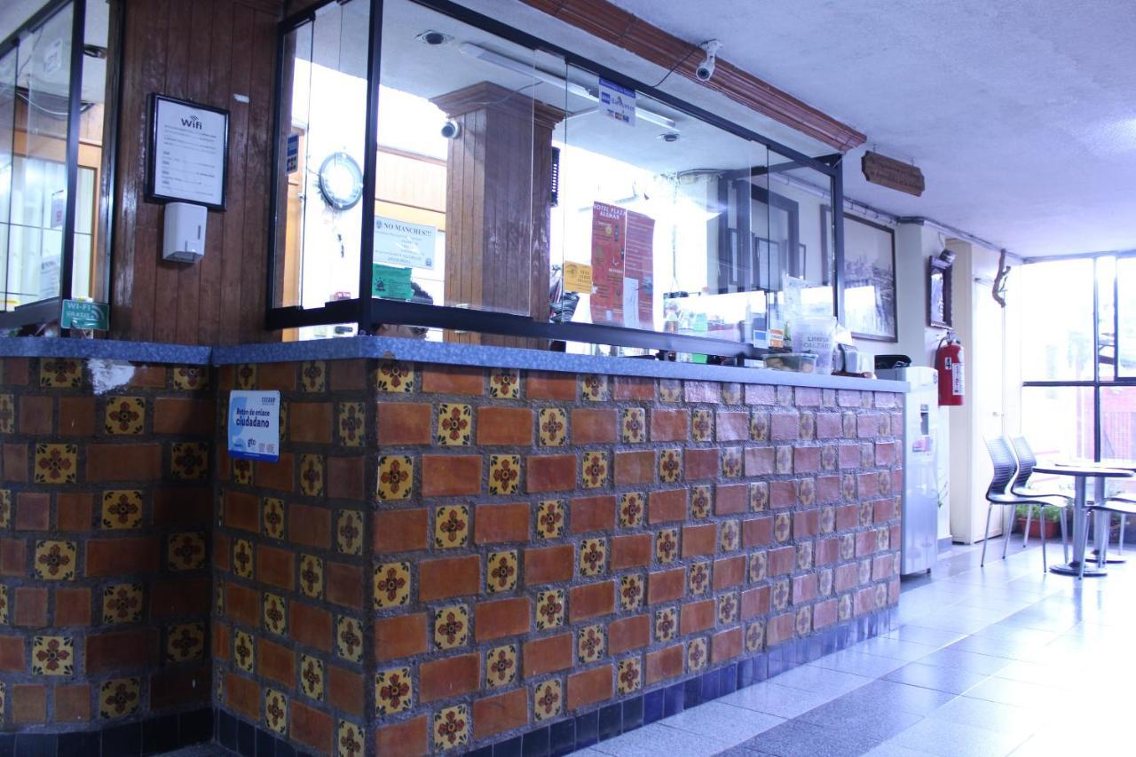 Hotel Plaza Aleman León Eksteriør billede
