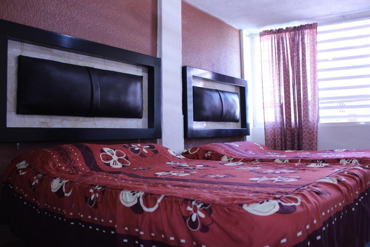 Hotel Plaza Aleman León Eksteriør billede